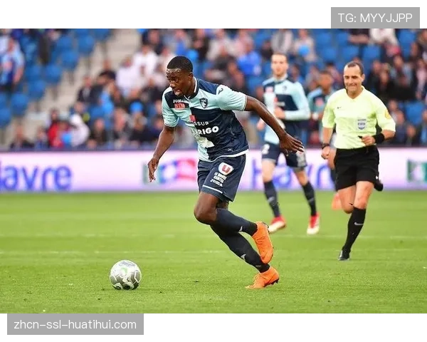 布雷斯特1-0小胜勒阿弗尔，继续稳坐积分榜第三